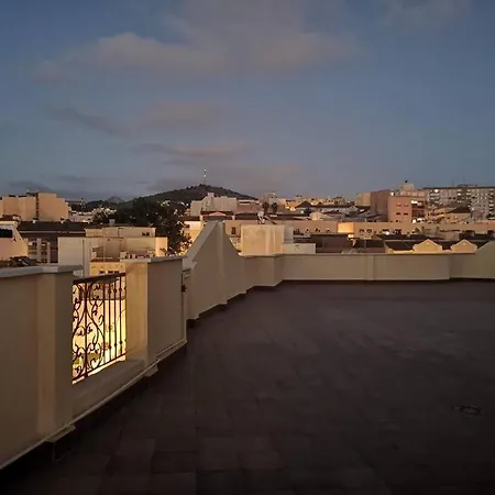 Lujoso Piso Centro Aparcamiento Privado, Terraza & Ac Malaga