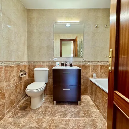 Apartment Lujoso Piso Centro Aparcamiento Privado, Terraza & Ac *