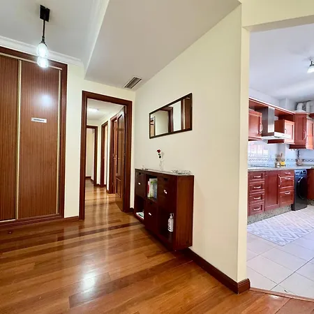 Apartment Lujoso Piso Centro Aparcamiento Privado, Terraza & Ac *